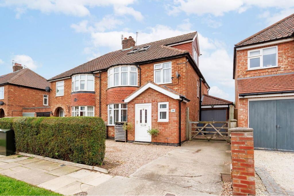 Property photo 1 of 35