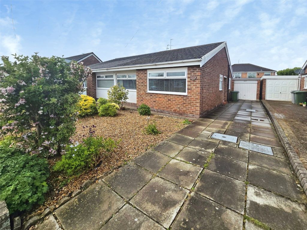 Property photo 1 of 14 Front