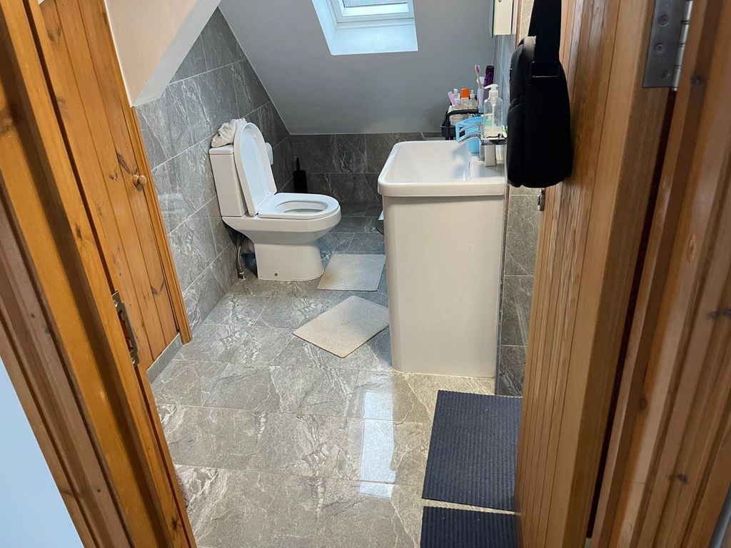 Property photo 3 of 3 Gallery