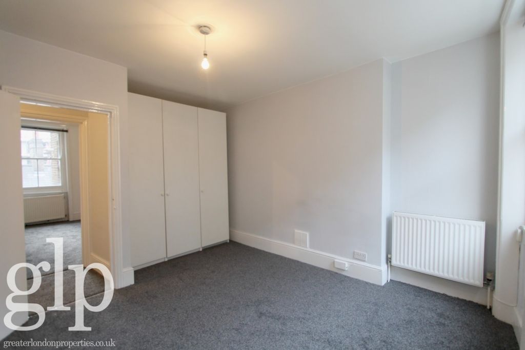 Property photo 3 of 7 2369284
