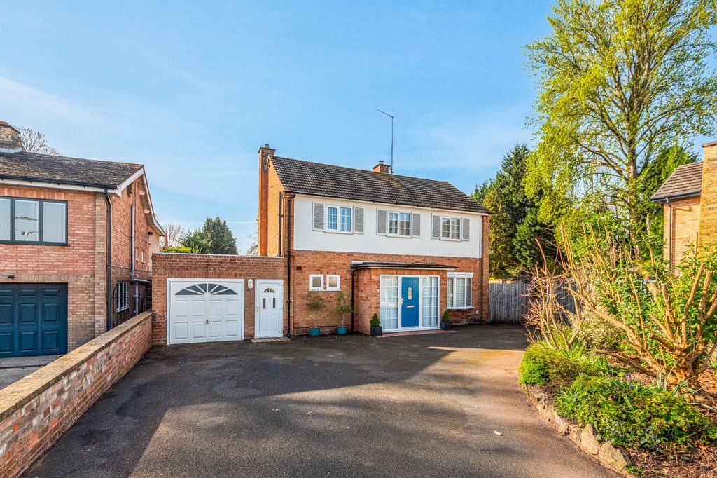 Property photo 1 of 27