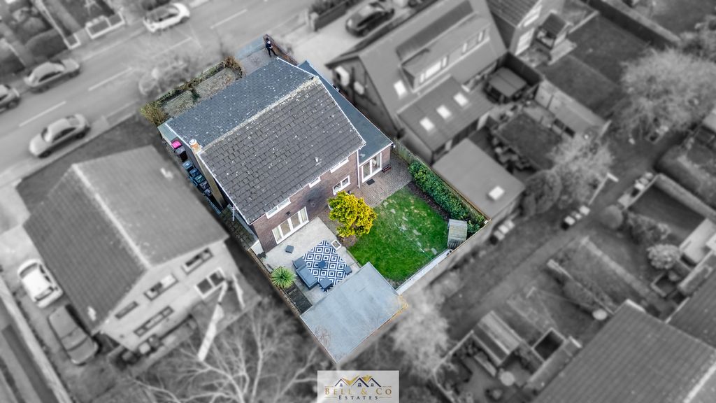 Property photo 2 of 29 Aerial 1