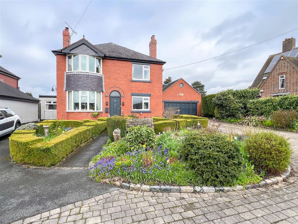 Property photo 2 of 34 Frontage