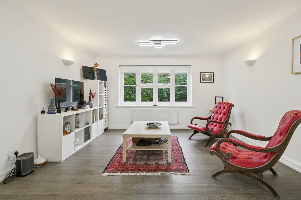 Property photo 2 of 9 Picture No. 06