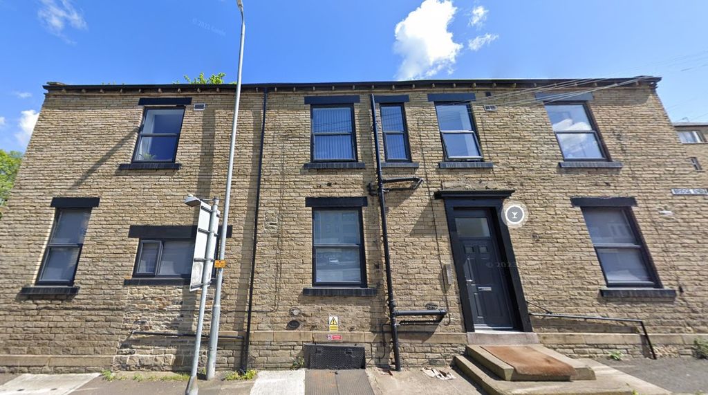 Property photo 1 of 38