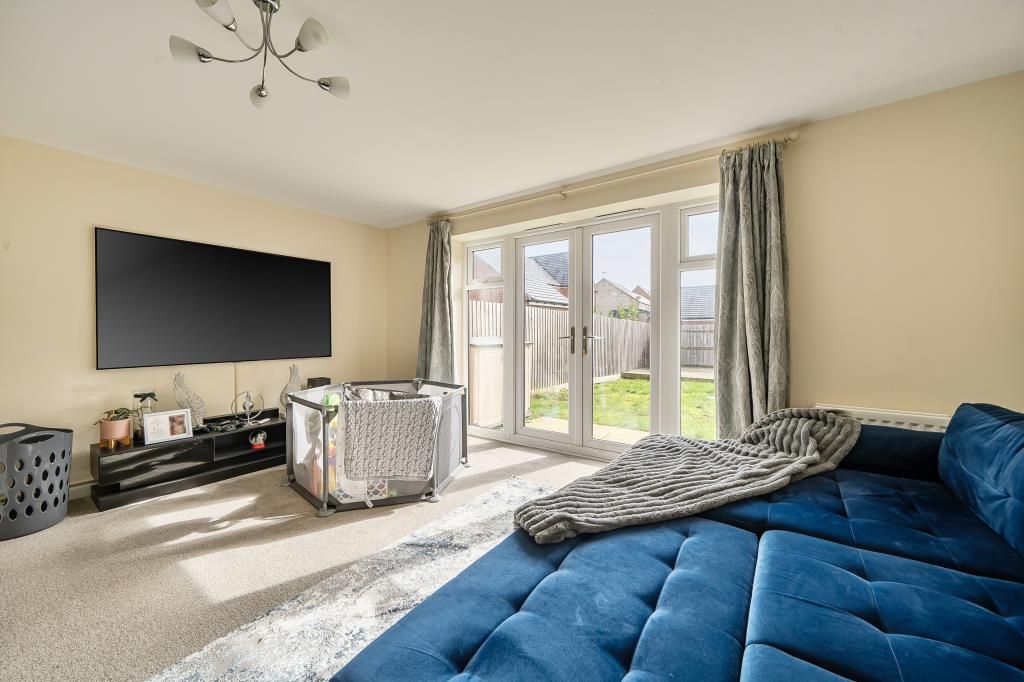 Property photo 2 of 20 Reception