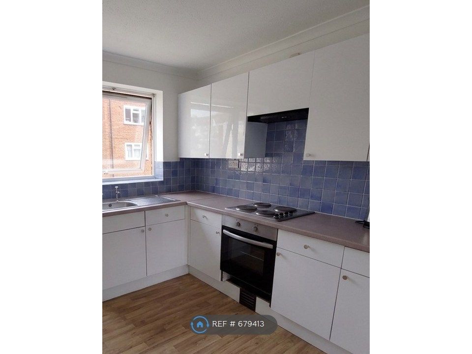 Property photo 3 of 5