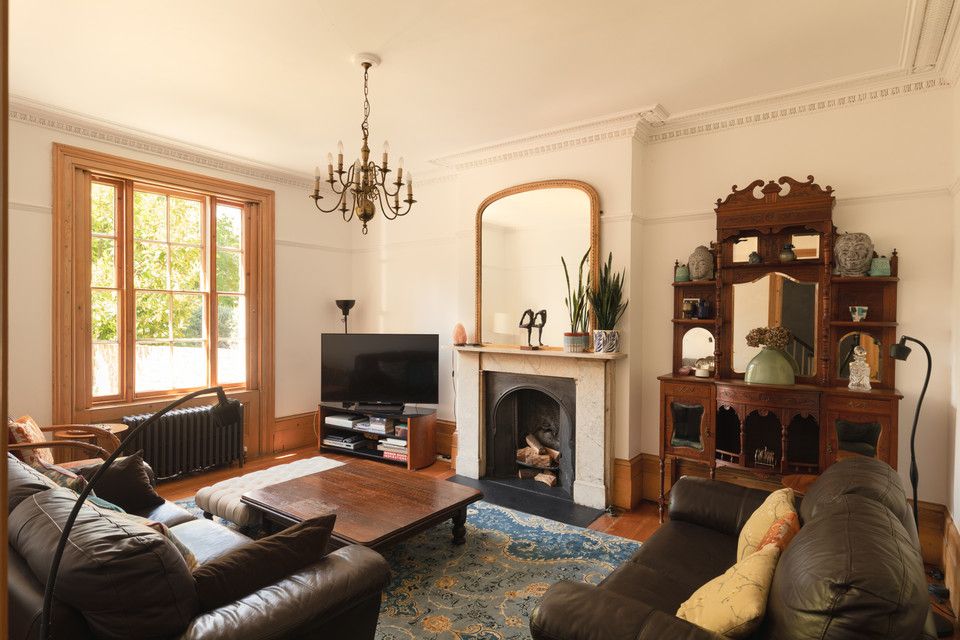 Property photo 3 of 43