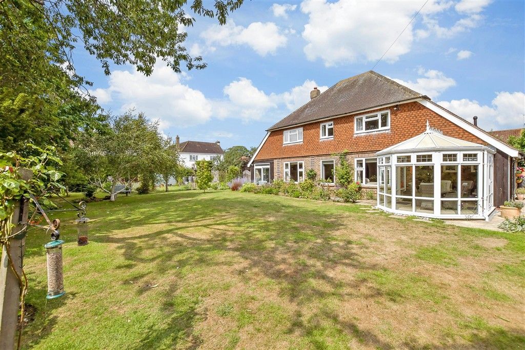 Property photo 2 of 18 Rear Garden