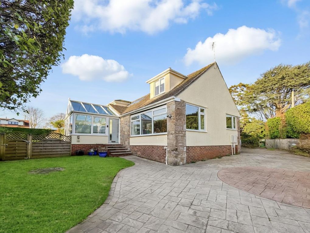 Property photo 1 of 20 Fnt.Jpg