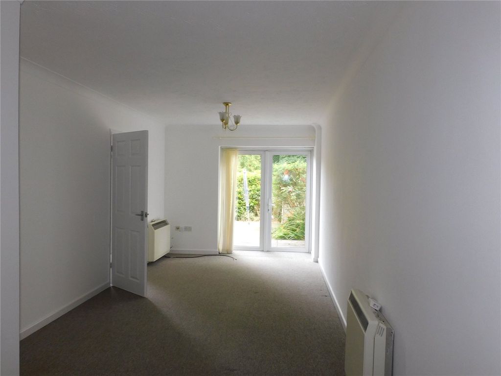 Property photo 3 of 12 Picture No. 09