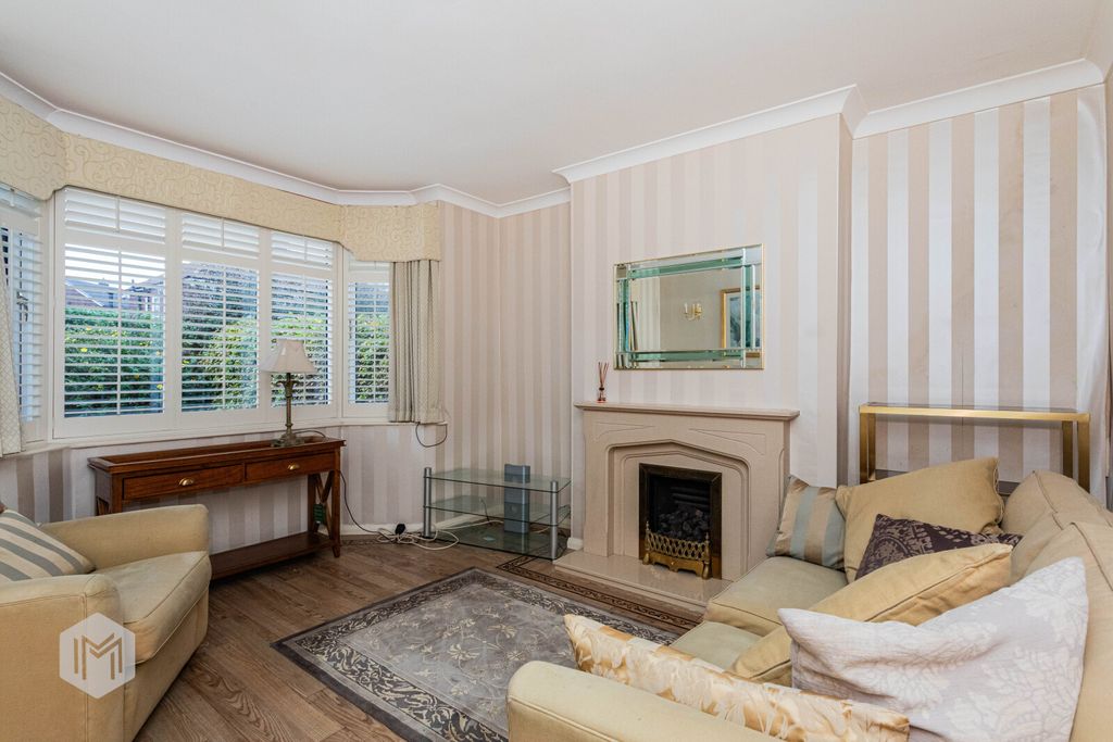 Property photo 2 of 21 Picture No. 04