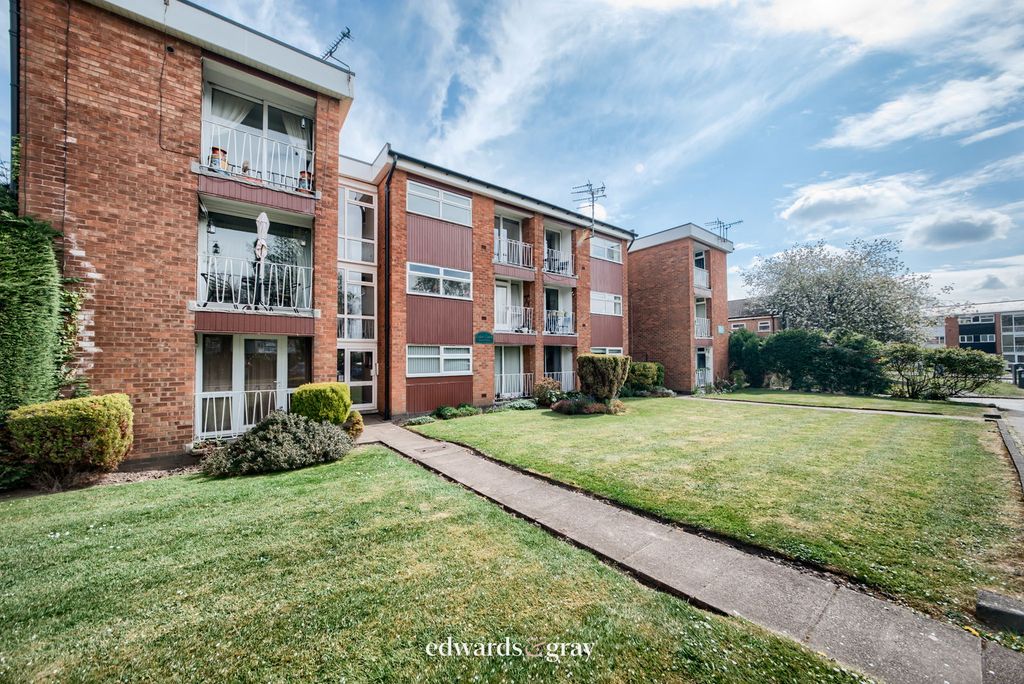Property photo 1 of 14