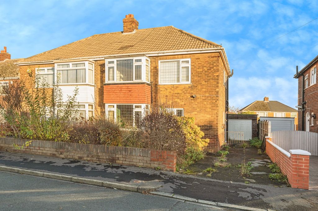 Property photo 1 of 9