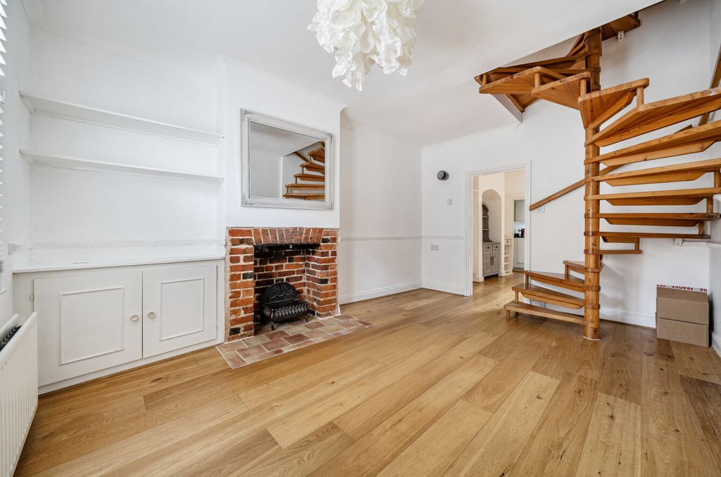 Property photo 3 of 14 1442124-22-69Dcee...