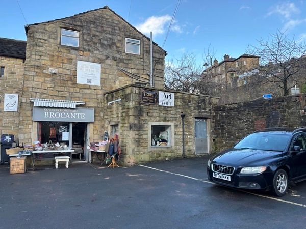 Property photo 1 of 5 Photo 2