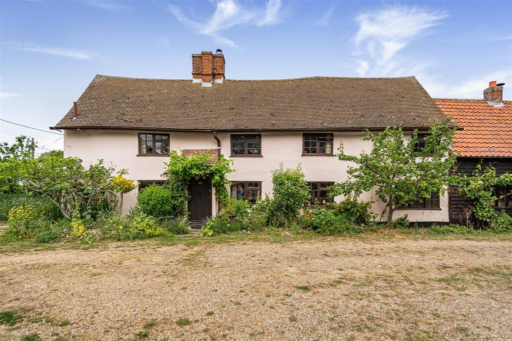 Property photo 1 of 38 13_83518.Jpg