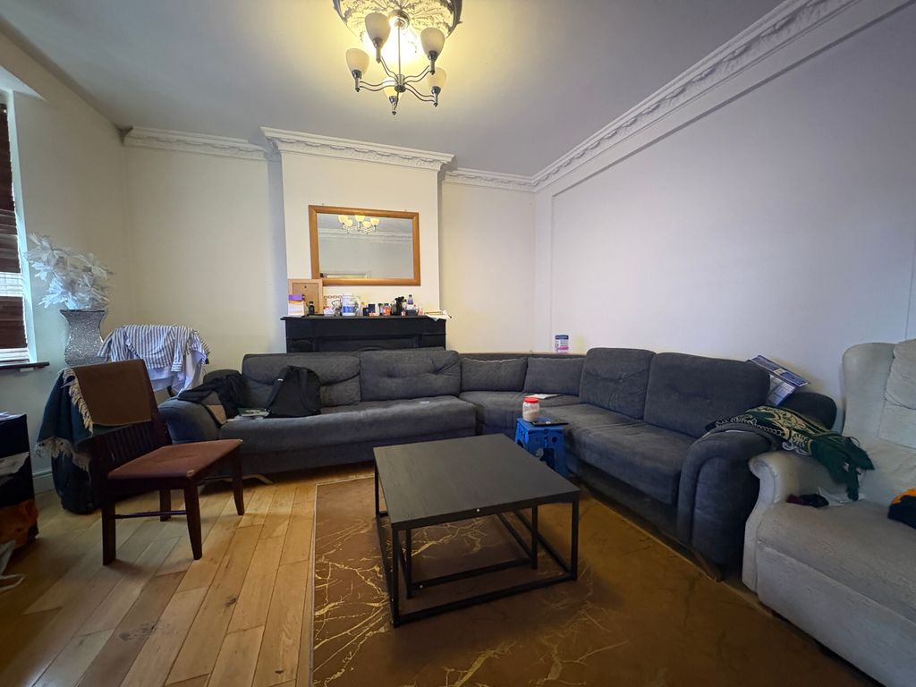 Property photo 2 of 13 Img_2316