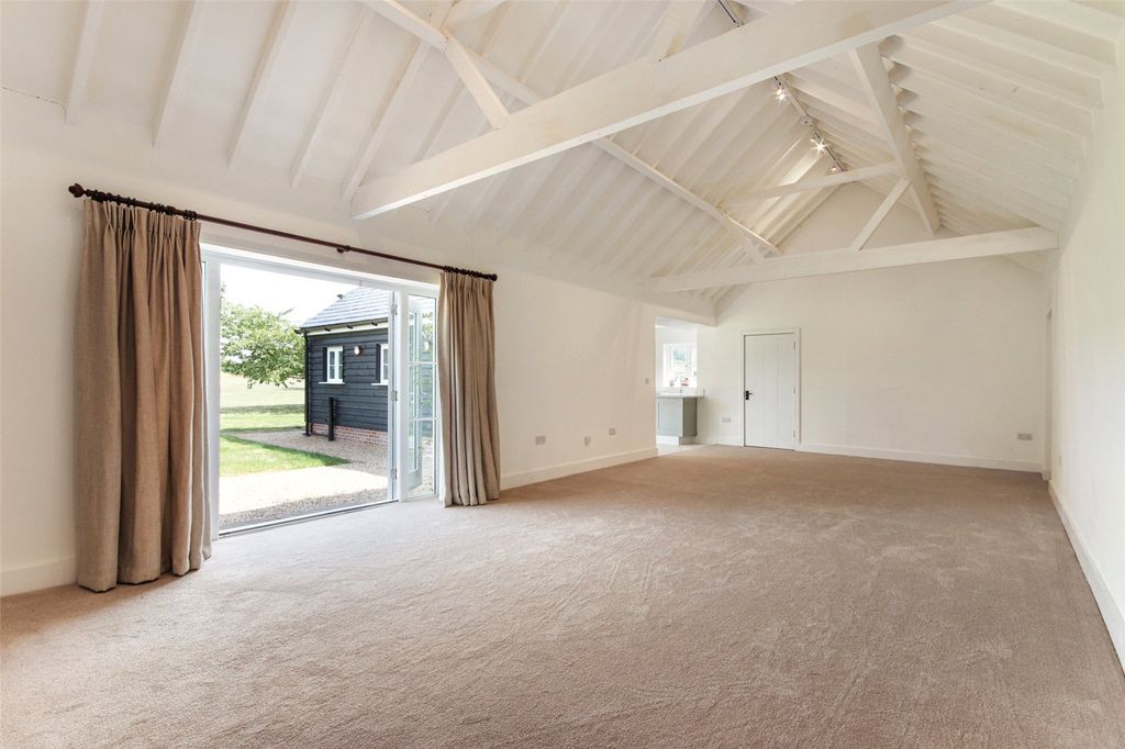 Property photo 3 of 20 Reception Room