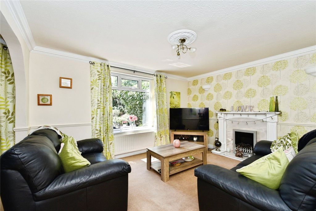 Property photo 3 of 16 Picture No. 05