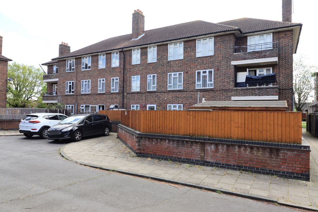 Property photo 1 of 13