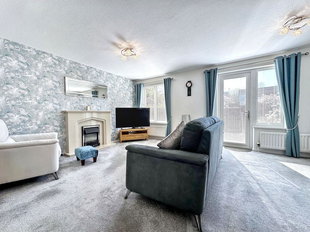 Property photo 3 of 21