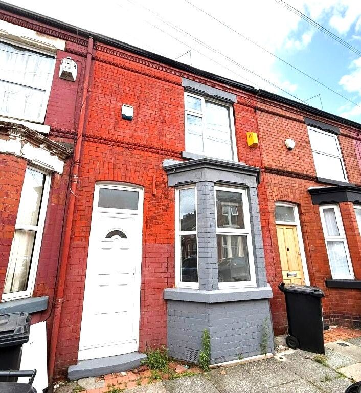 Property photo 1 of 8