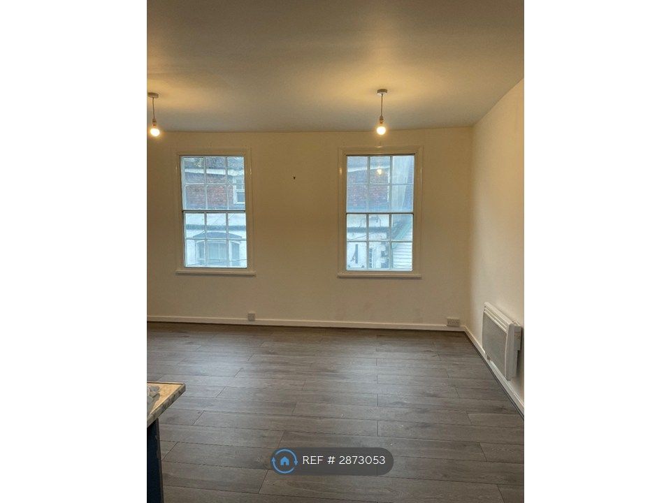 Property photo 3 of 8 Sitting Room