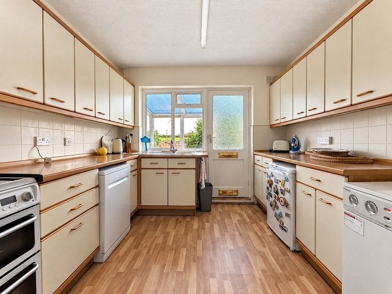 Property photo 3 of 38 Kitchen