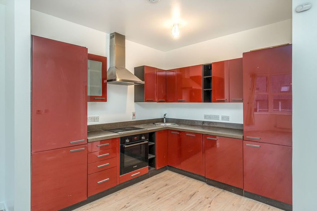 Property photo 3 of 5