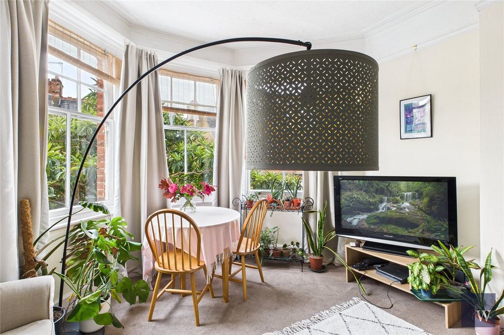 Property photo 2 of 10 Picture No. 04