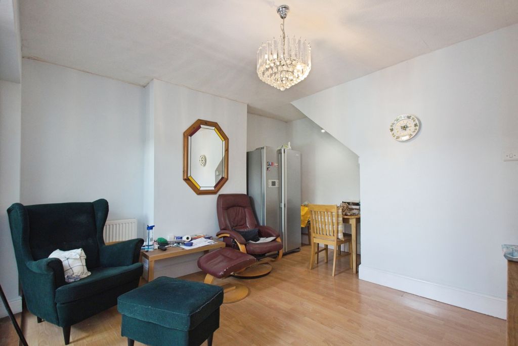 Property photo 3 of 20 Img_4746