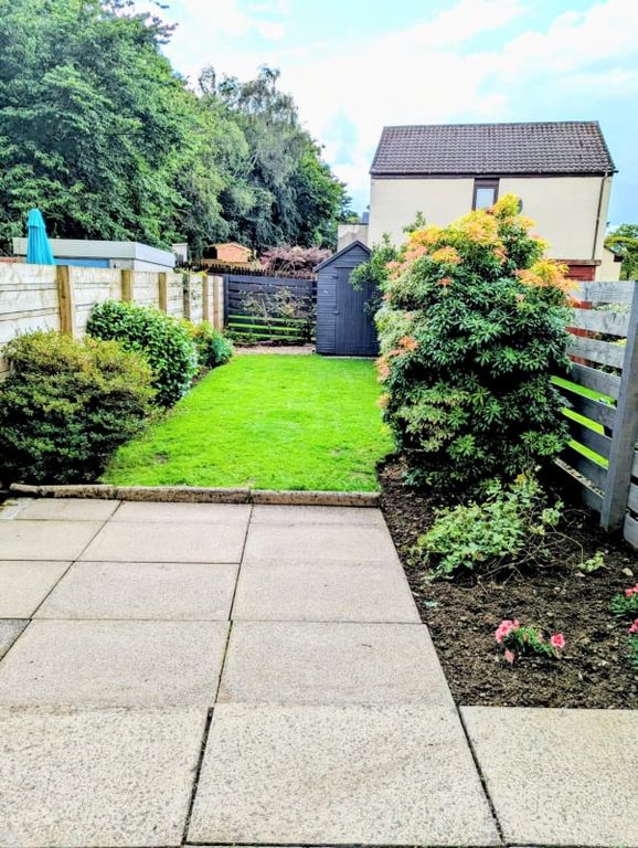 Property photo 2 of 10