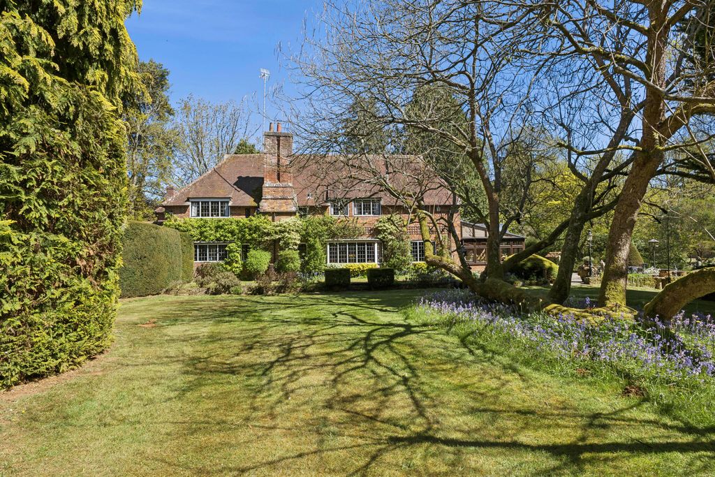 Property photo 1 of 23