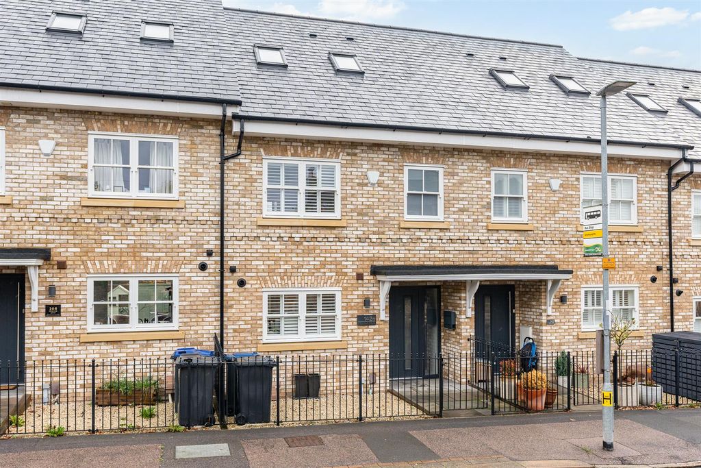 Property photo 2 of 27 External-2.Jpg