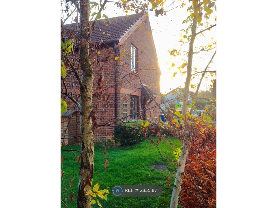 Property photo 1 of 10 Front And Garden