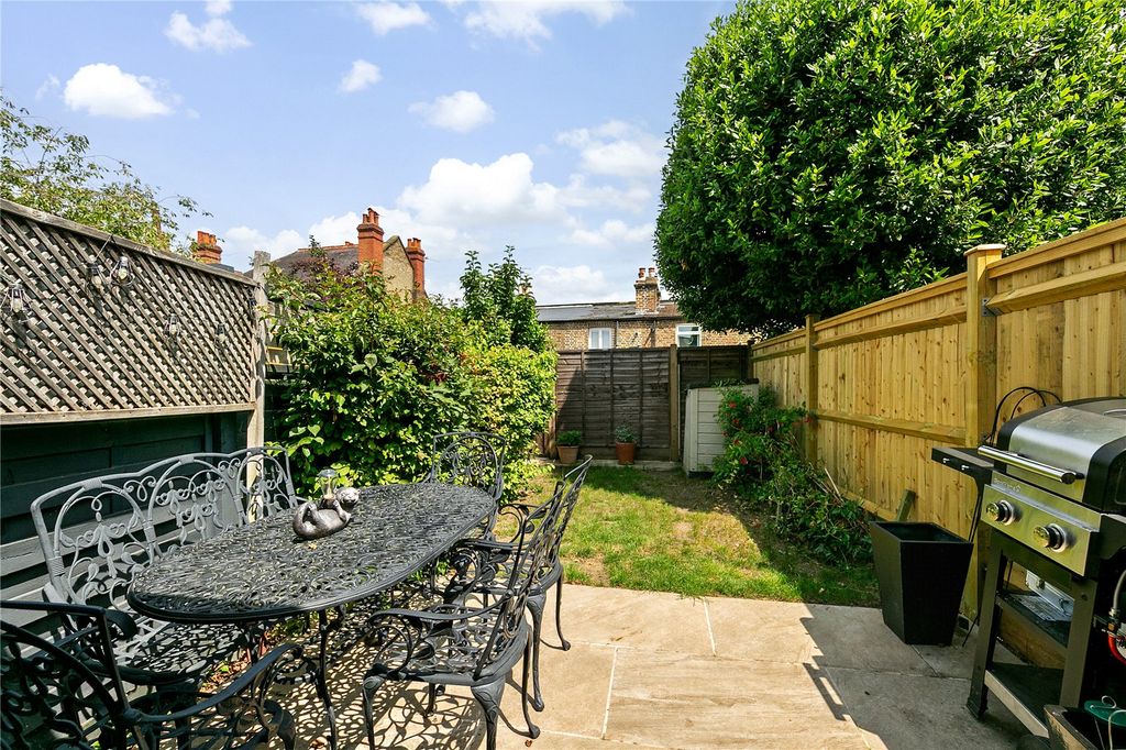 Property photo 2 of 12 Picture No. 09