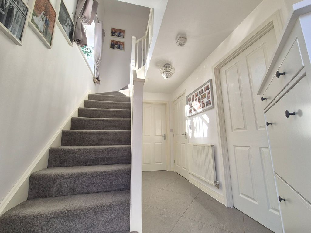 Additional image 5 of 3 bed semi-detached house for saleFarley Crescent, Ibstock LE67