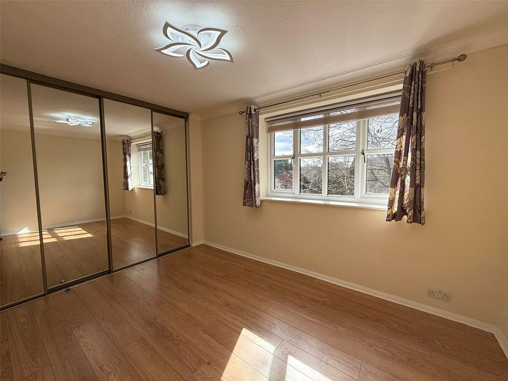 Property photo 3 of 8 Picture No. 03