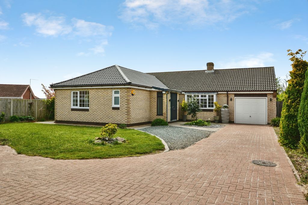 Property photo 1 of 29 Front View