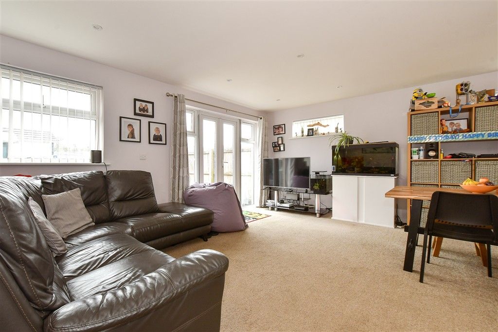 Property photo 3 of 12 Kitchen/ Living Room