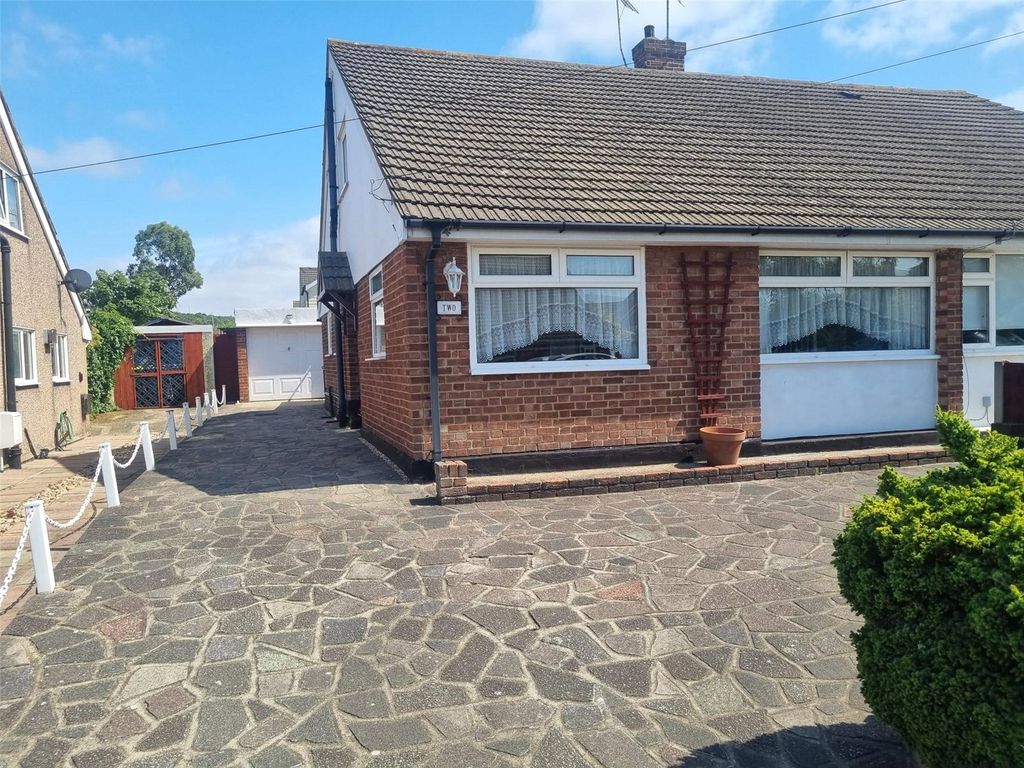 Property photo 1 of 17 Picture No. 03