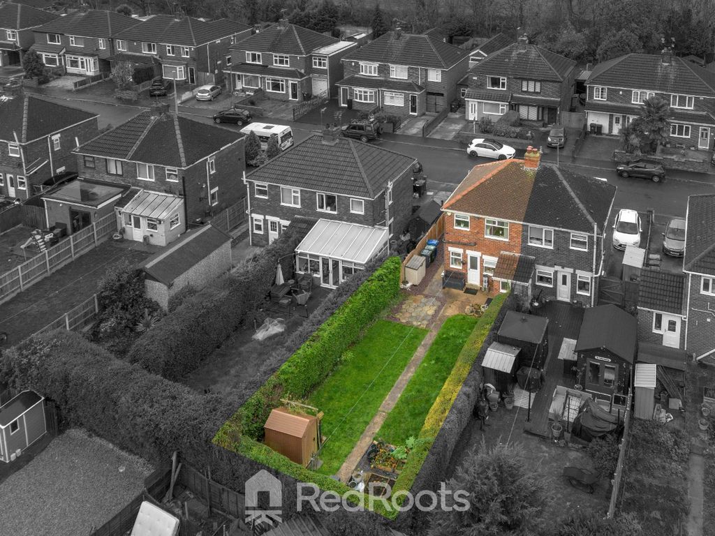 Property photo 2 of 18 4630453