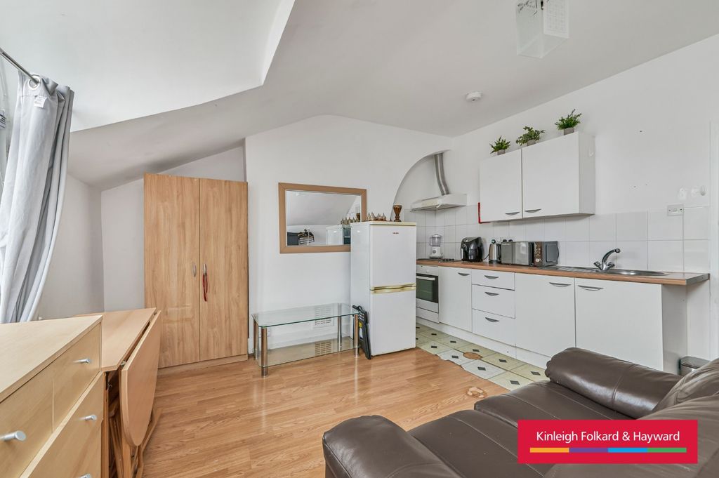 Property photo 2 of 9 Picture No. 01