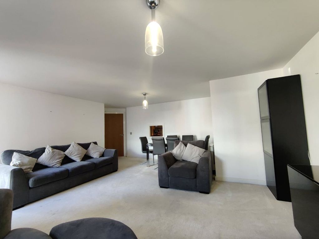 Property photo 2 of 10 Picture No. 18