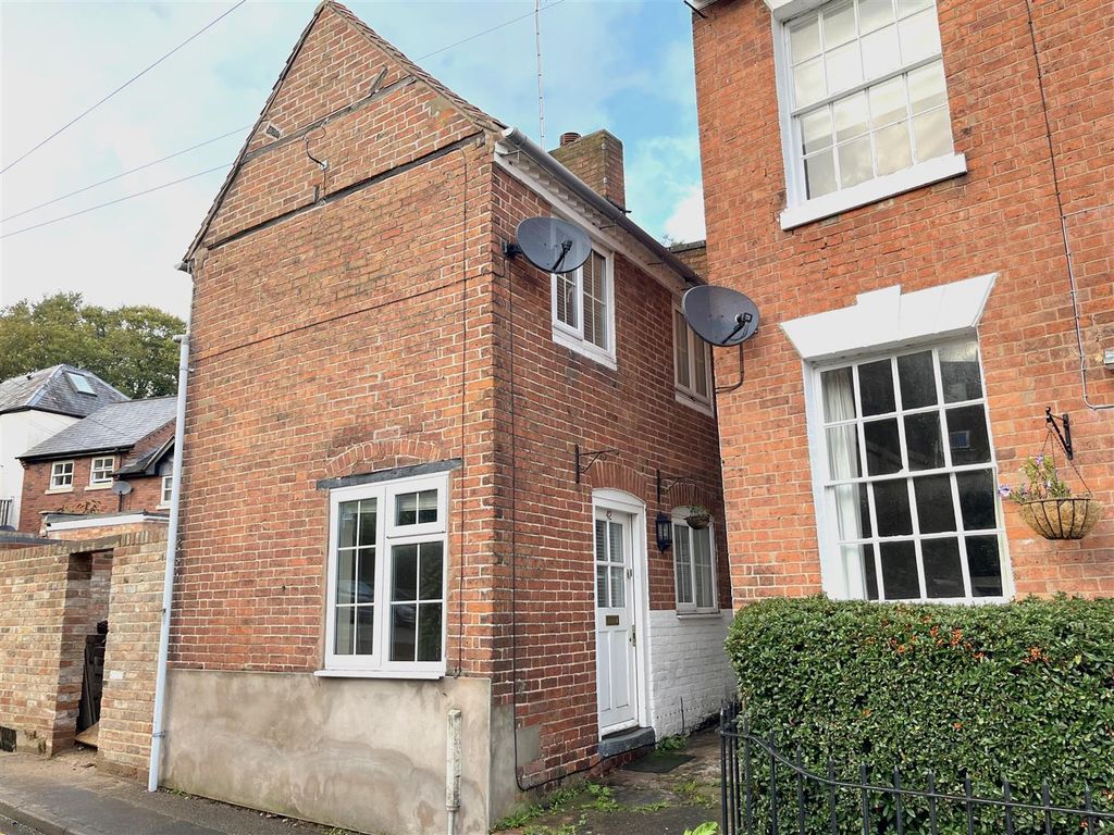 Property photo 1 of 7