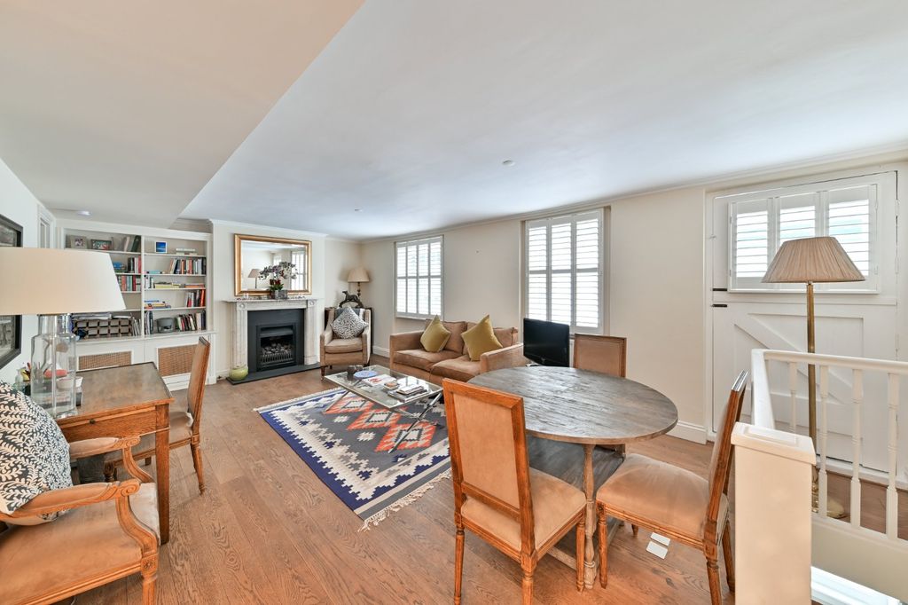 Property photo 1 of 19 Reception Room