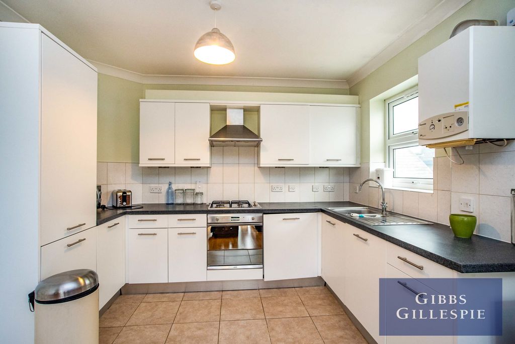 Property photo 2 of 12 2