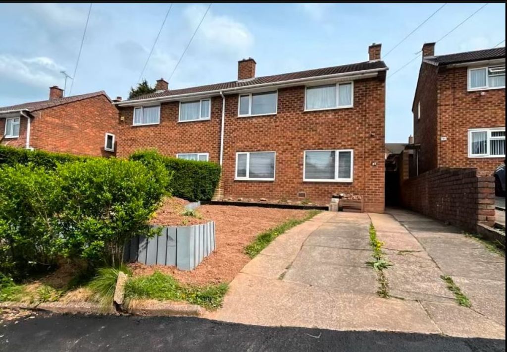 Property photo 1 of 2