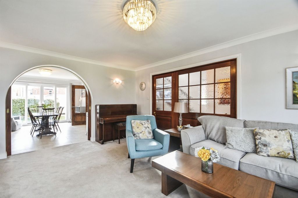 Property photo 1 of 21